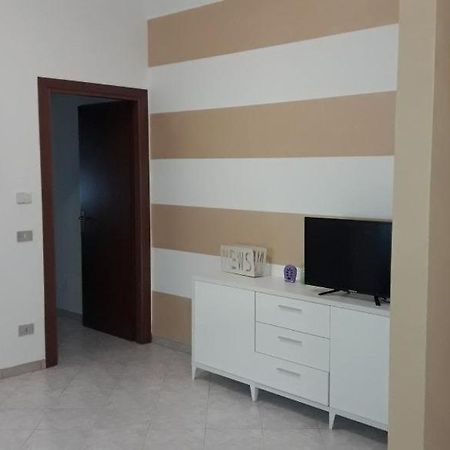 Ferienwohnung Marilyn House Desenzano del Garda Exterior foto